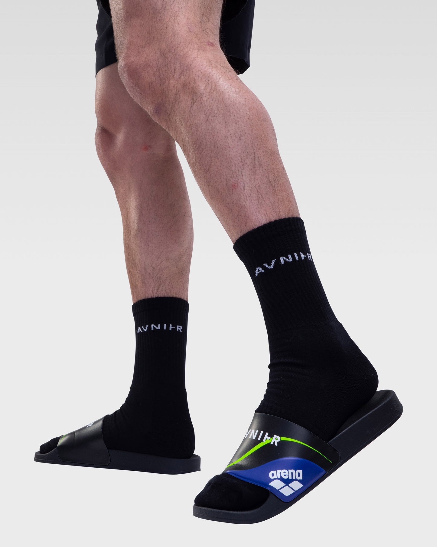 socks-loop-horizontal-noir-avnier-audiovisual-5-silhouette-face - noir