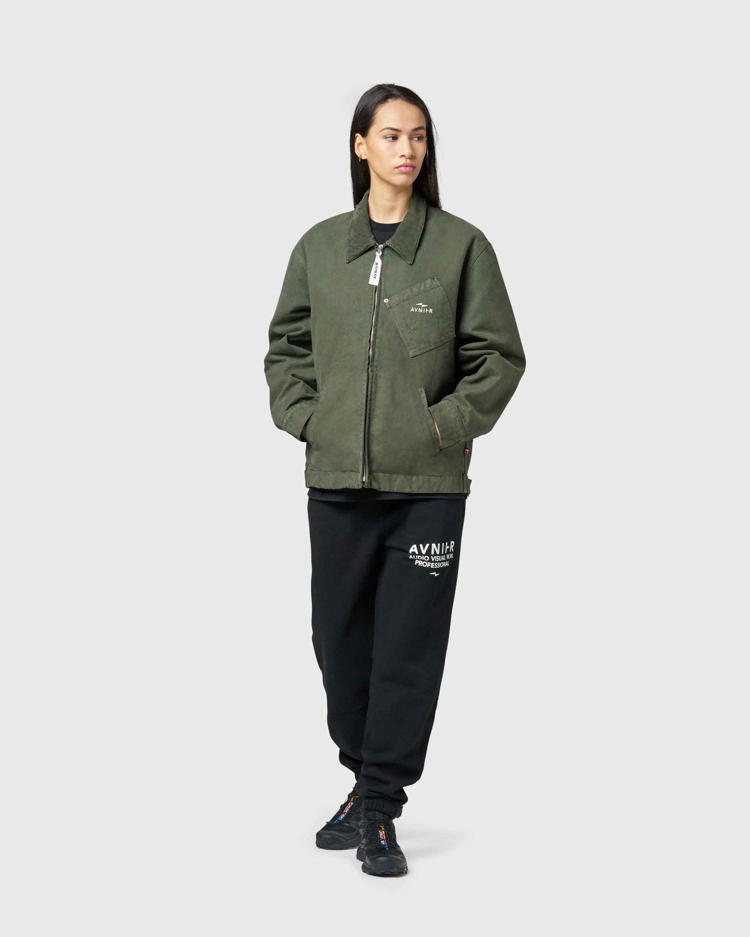 veste-operator-kaki-avnier-femme-trois-quarts-tenue-complete - kaki